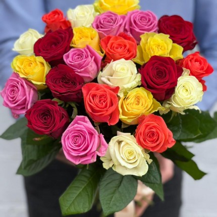 Букет из разноцветных роз - купить с доставкой в Ростове-на-Дону
